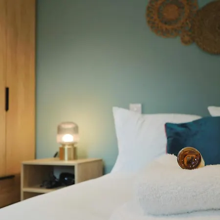 Flat Close To Queen Square - Flat 3a * Bristol