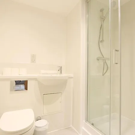 Flat Close To Queen Square - Flat 3a Apartment