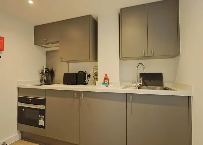 Flat Close To Queen Square - Flat 3a Bristol